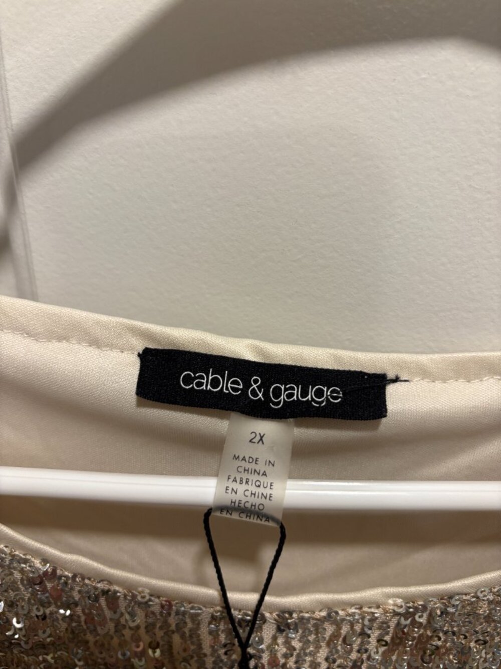 Cable & Gauge - PLUS SIZE - Sequin Top - Picture 3 of 4